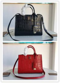 Picture of Burberry Lady Handbags _SKUfw121634196fw